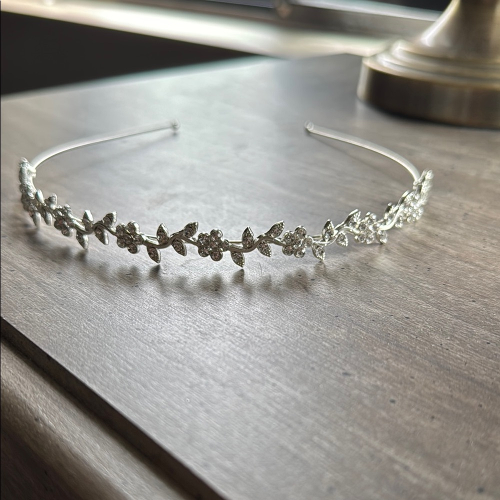 Elegant Silver Floral Headband